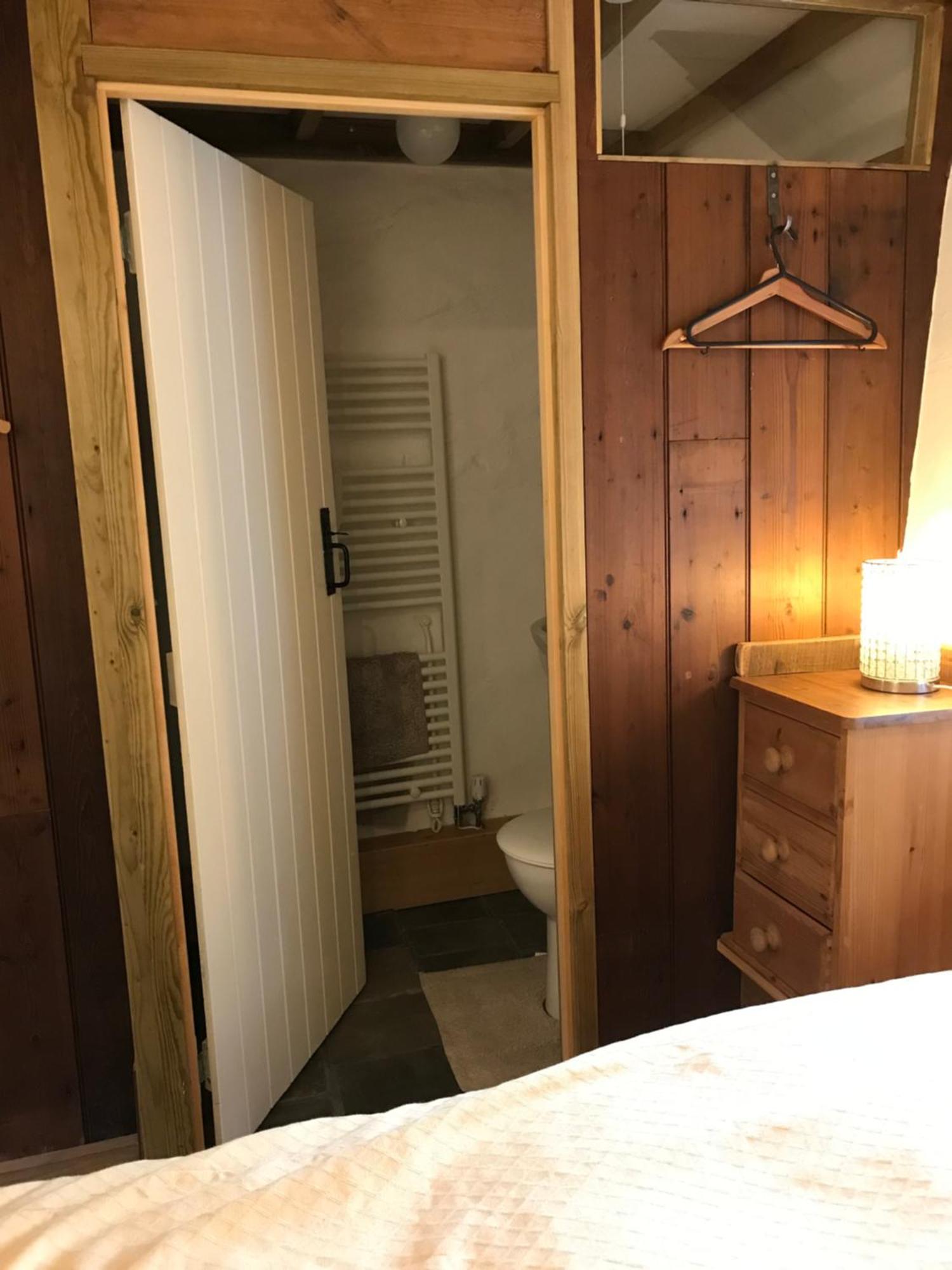 Apartamento Tiny Cosy Snug Manorowen Exterior foto